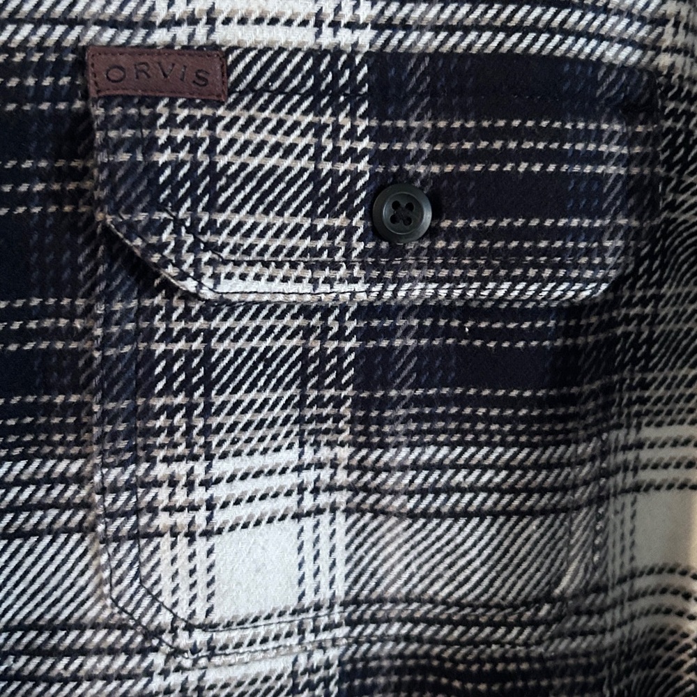 Orvis NWOT Black and White Plaid Shirt - Picture 3 of 9